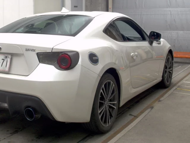 Subaru BRZ  с аукциона в Японии