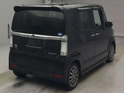 HONDA N BOX CUSTOM