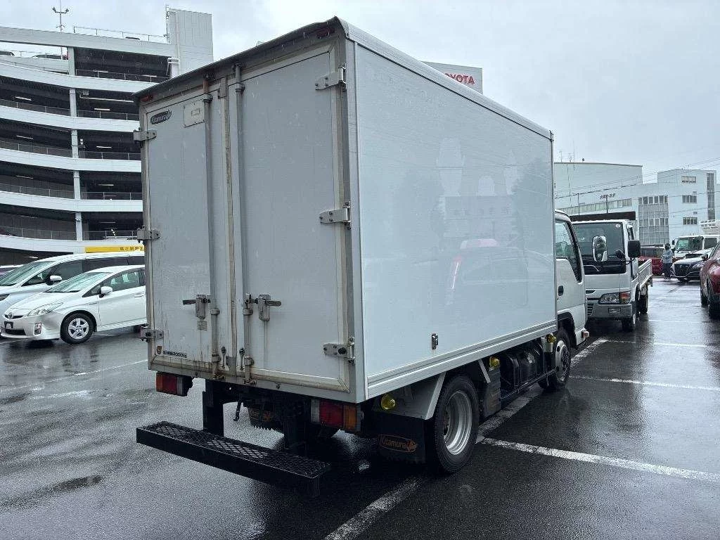 Isuzu Elf  с аукциона в Японии