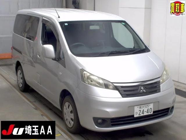 Mitsubishi Delica D:3  с аукциона в Японии
