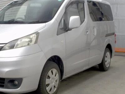 Mitsubishi Delica D:3
