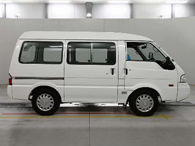 MAZDA BONGO VAN