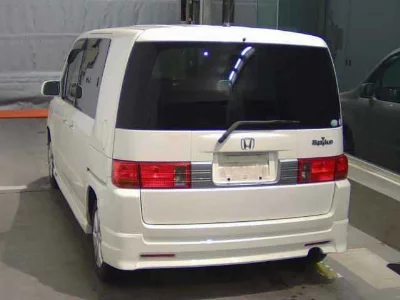 Honda Mobilio Spike