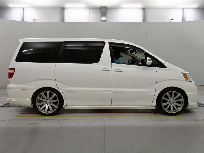 Toyota ALPHARD V