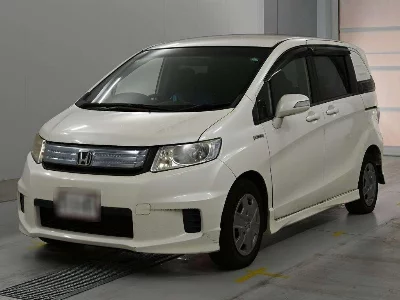 Honda FREED SPIKE HYBRID