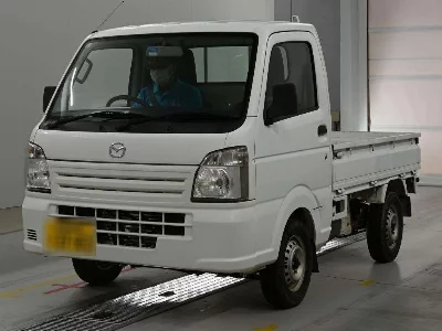 Mazda Scrum Truck