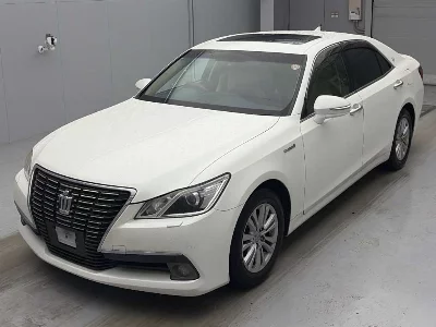 TOYOTA CROWN HYBRID