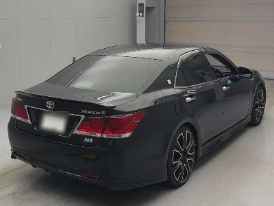 TOYOTA CROWN HYBRID