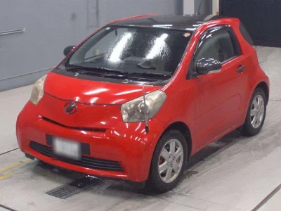 Toyota iQ