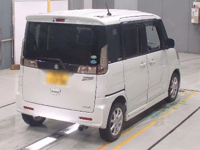Suzuki Spacia Custom