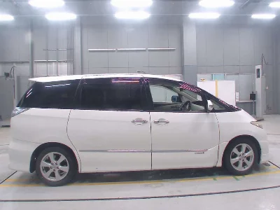 Toyota Estima Hybrid