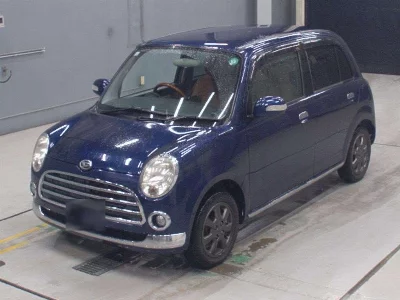 Daihatsu Mira Gino