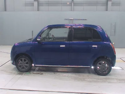 Daihatsu Mira Gino