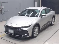 Цена авто Toyota Crown Crossover с аукционов Японии, номер кузова AZSH35, пробег 26 000, оценка 8