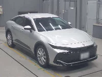 Цена авто Toyota Crown Crossover с аукционов Японии, номер кузова AZSH35, пробег 26 000, оценка 8