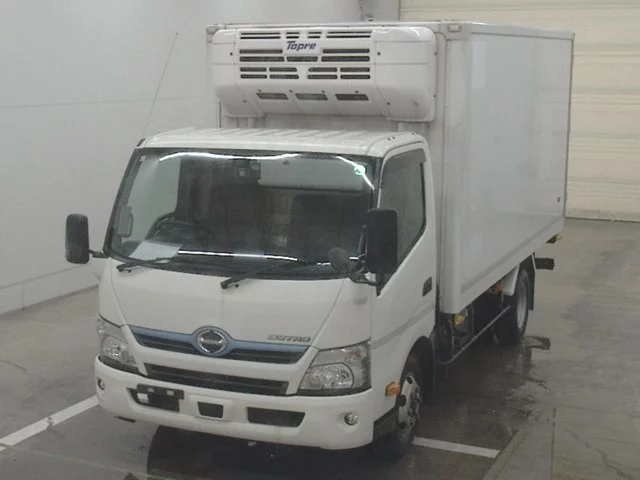 Hino Dutro  с аукциона в Японии
