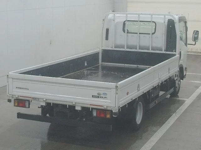 Isuzu Elf  с аукциона в Японии