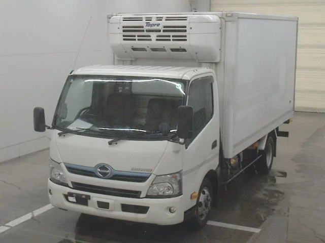 Hino Dutro  с аукциона в Японии