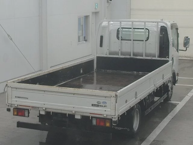 Isuzu Elf  с аукциона в Японии
