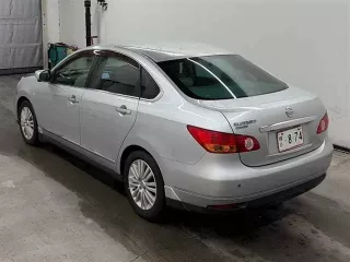 Nissan BLUEBIRD SYLPHY