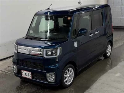 TOYOTA PIXIS MEGA