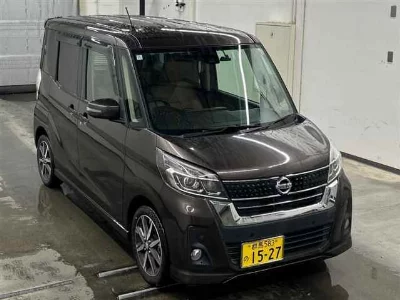 Nissan Dayz Roox