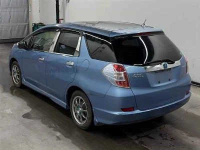 Honda FIT SHUTTLE HYBRID