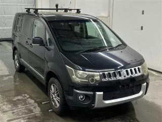 Цена авто Mitsubishi  с аукционов Японии, номер кузова CV5W, пробег 250 000, оценка 4