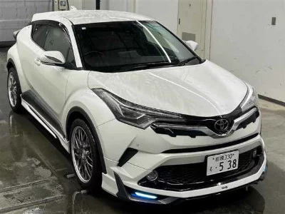 TOYOTA C-HR