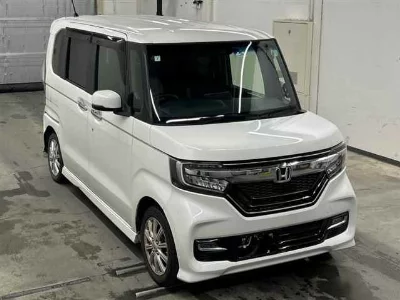 HONDA N BOX CUSTOM