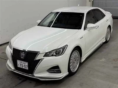 TOYOTA CROWN HYBRID