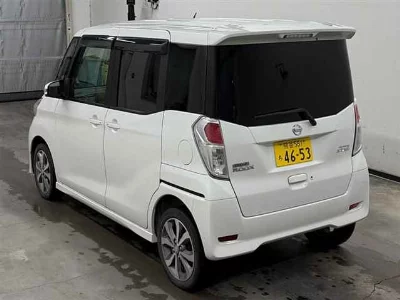 Nissan Dayz Roox