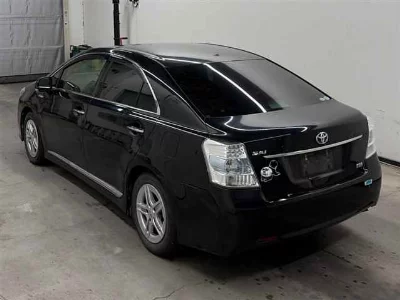TOYOTA SAI