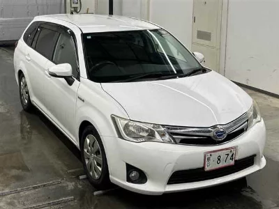 TOYOTA COROLLA FIELDER
