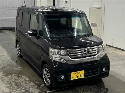HONDA N BOX CUSTOM