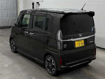 HONDA N BOX CUSTOM