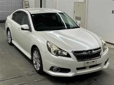 Subaru Legacy B4