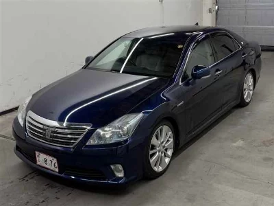 TOYOTA CROWN HYBRID