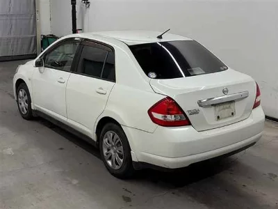 Nissan Tiida Latio