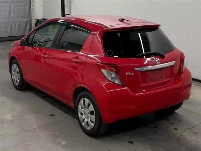 TOYOTA VITZ