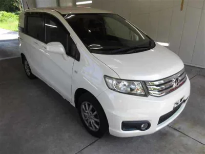 Honda Freed Spike