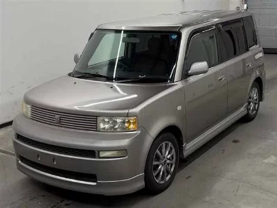 TOYOTA BB