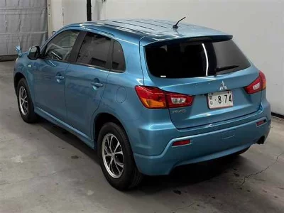 Mitsubishi RVR