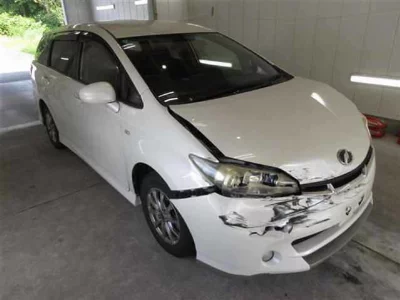 TOYOTA WISH