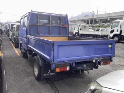 Mitsubishi Fuso Canter