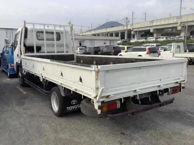 TOYOTA DYNA