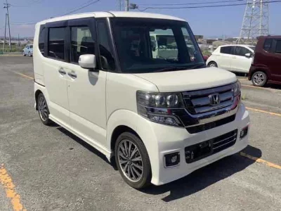 HONDA N BOX CUSTOM