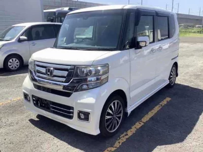 HONDA N BOX CUSTOM