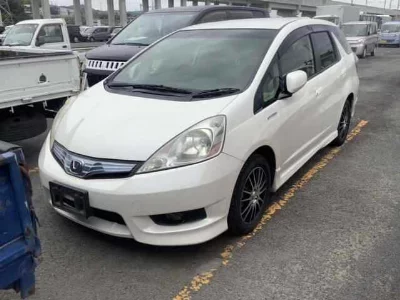 HONDA FIT SHUTTLE