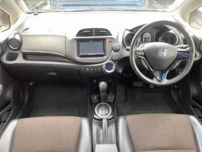 HONDA FIT SHUTTLE